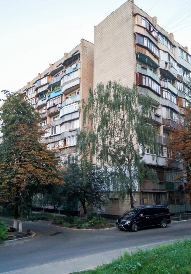 Khoroshaya Kvartira Goloseevskaya 3 Kijów Zewnętrze zdjęcie